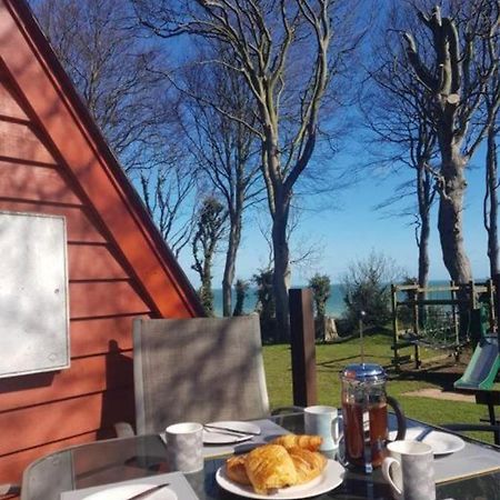 Escape To A Clifftop Chalet With Pool And Tennis Onsite - 1A Kingsdown Holiday Park Exteriér fotografie