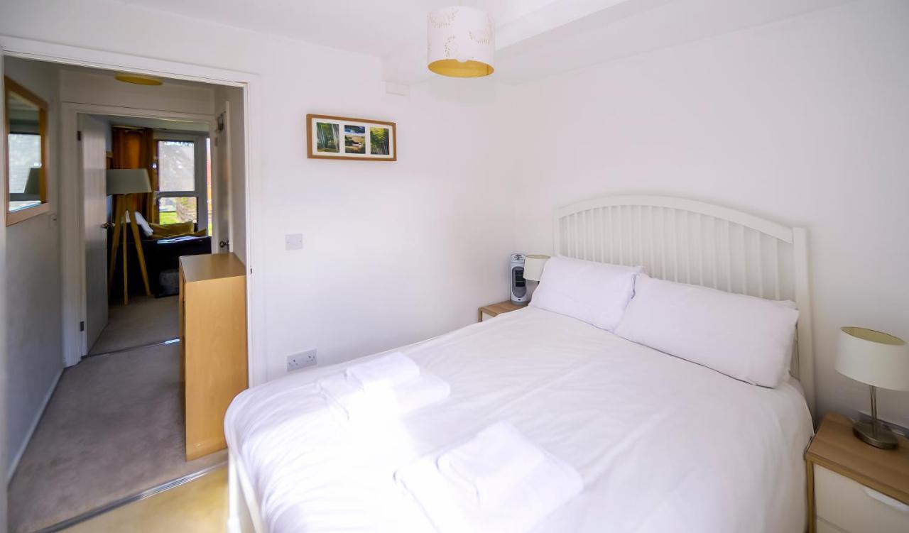 Escape To A Clifftop Chalet With Pool And Tennis Onsite - 1A Kingsdown Holiday Park Exteriér fotografie