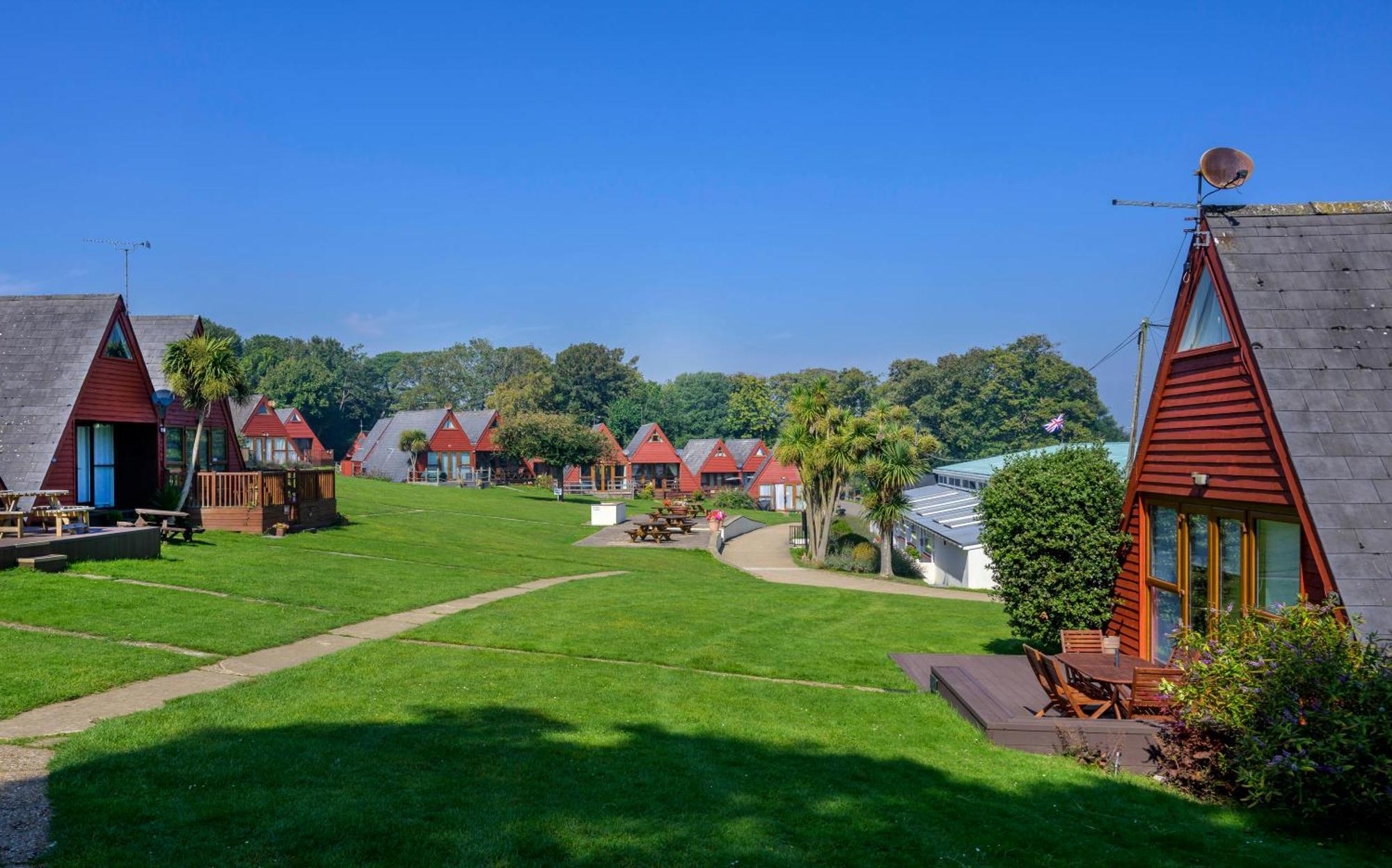 Escape To A Clifftop Chalet With Pool And Tennis Onsite - 1A Kingsdown Holiday Park Exteriér fotografie