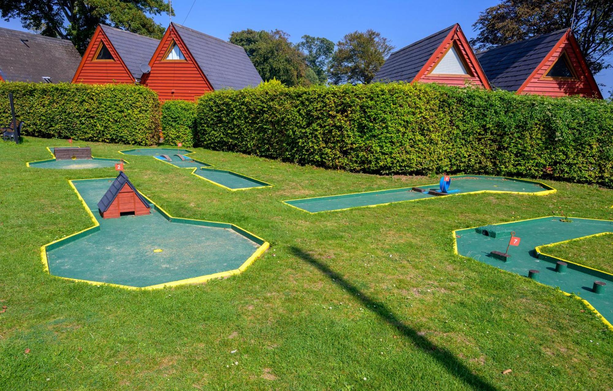 Escape To A Clifftop Chalet With Pool And Tennis Onsite - 1A Kingsdown Holiday Park Exteriér fotografie